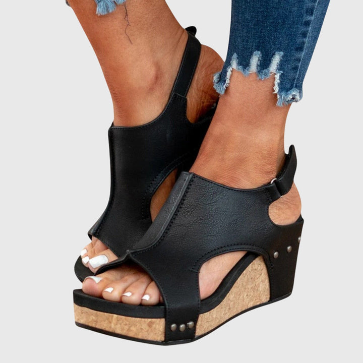 Adela™ | Ortopedické sandály
