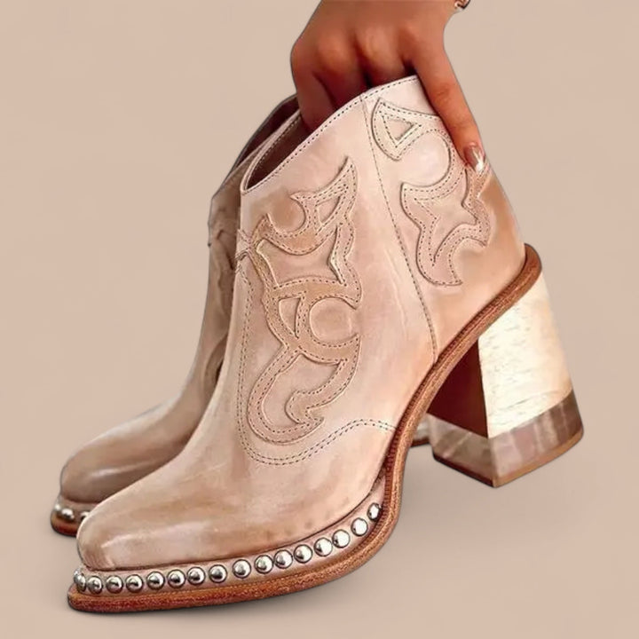 Elise de Paris| Bottes en Cuir Brodées