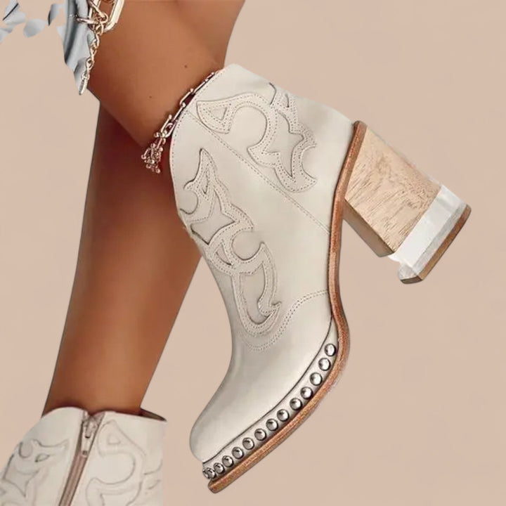 Elise de Paris| Bottes en Cuir Brodées