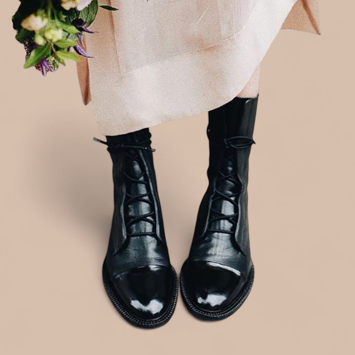 Elise de Paris | Bottes à Talons au Look Vintage