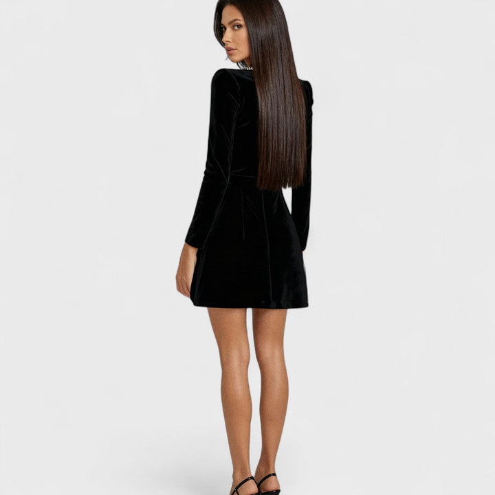 Elise de Paris | Robe Femme en Velours Noir à Encolure Carrée et Détails Cristallins
