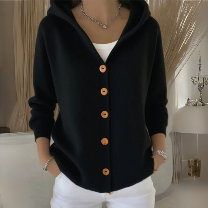Elise de Paris | Un cardigan doux et élégant